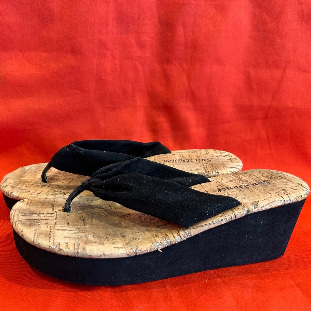 Sun Dance Black Comfort Sandals Wedges